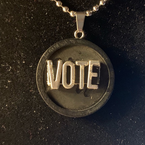 Other - Pendant Unisex Necklace